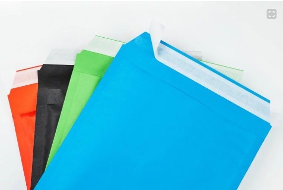 Boblekonvolutter med flere farge